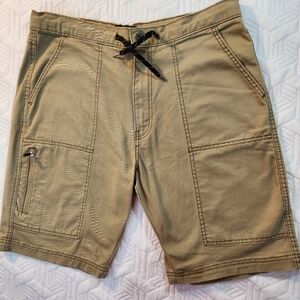 Levis Strauss‎ Shorts Mens Cargo Khakis Sz 36 Inside Outside Front Pocket Zip